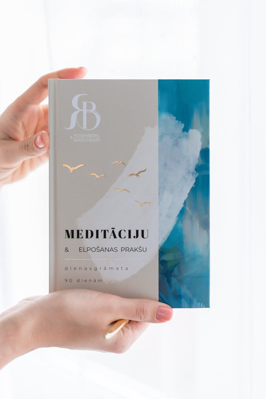 Meditāciju dienasgrāmata DEBESIS + dāvanā 3 vadītās meditācijas